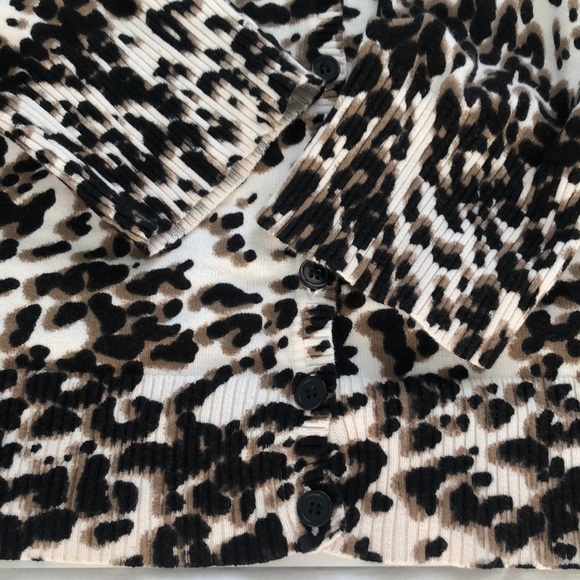 E By ECI Woman Cardigan Sweater Leopard Cheetah Animal Print 3X - Picture 3 of 6